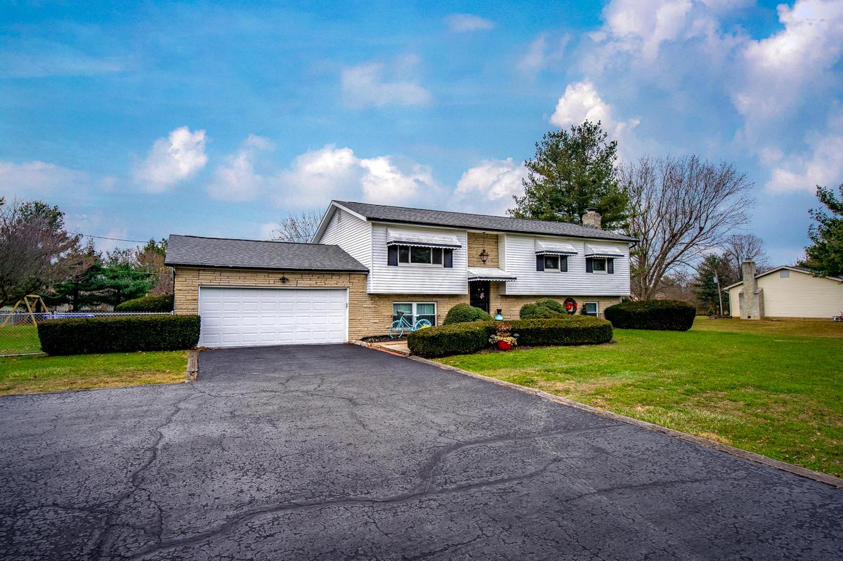4787 Cosgray Road Hilliard, OH 43026 - Photo 1 of 33 Gallery Image 1