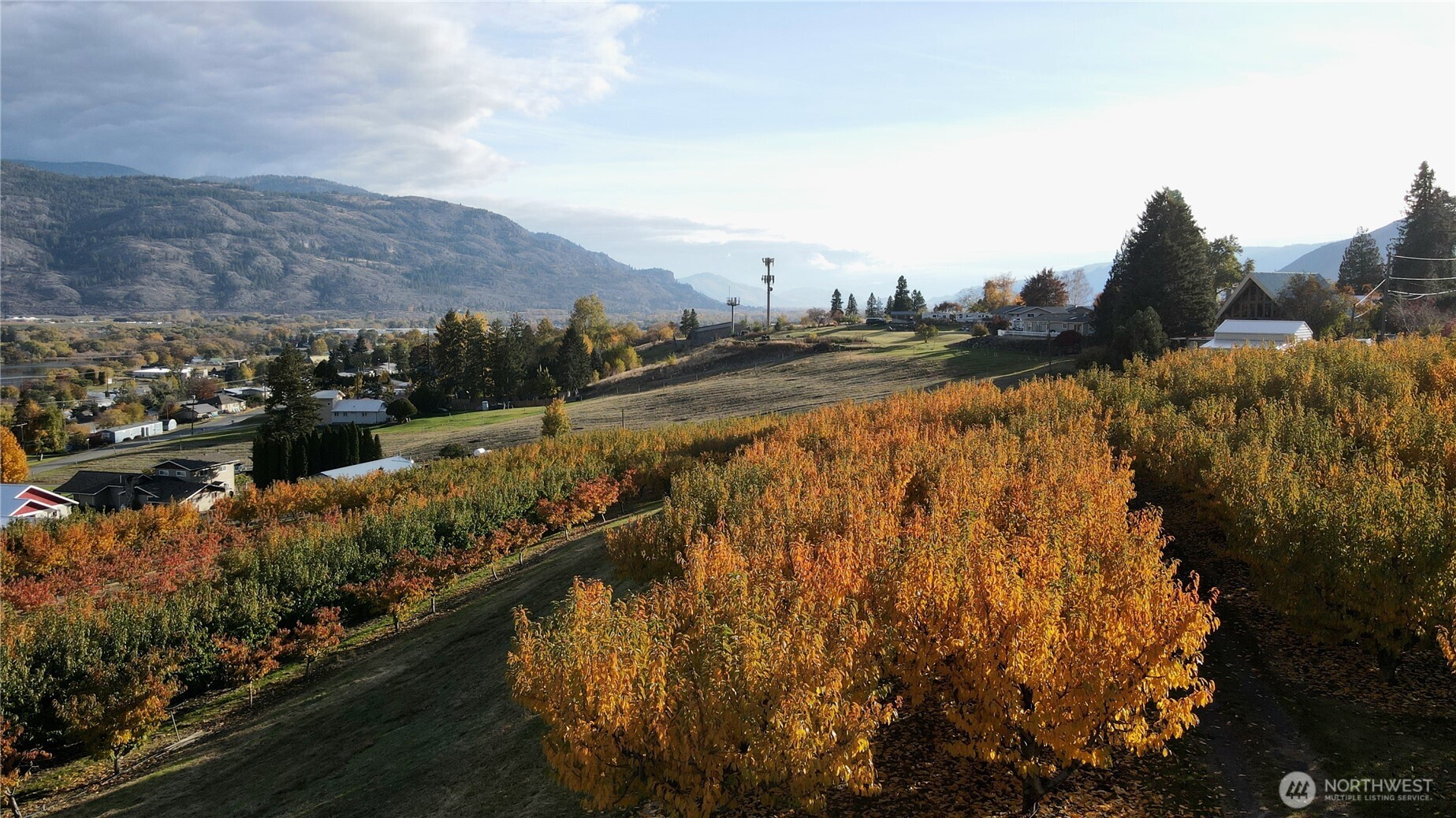 1 Tom Dull Road Oroville, WA 98844 - Photo 11 of 30 a view of lake and mountain