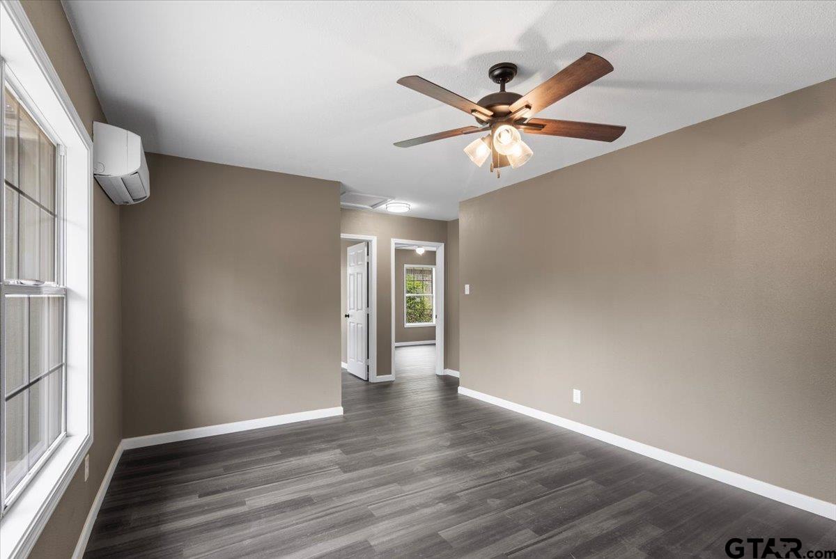 2318 Pine Burr Road Tyler, TX 75702 - Photo 8 of 26 Gallery Image 8