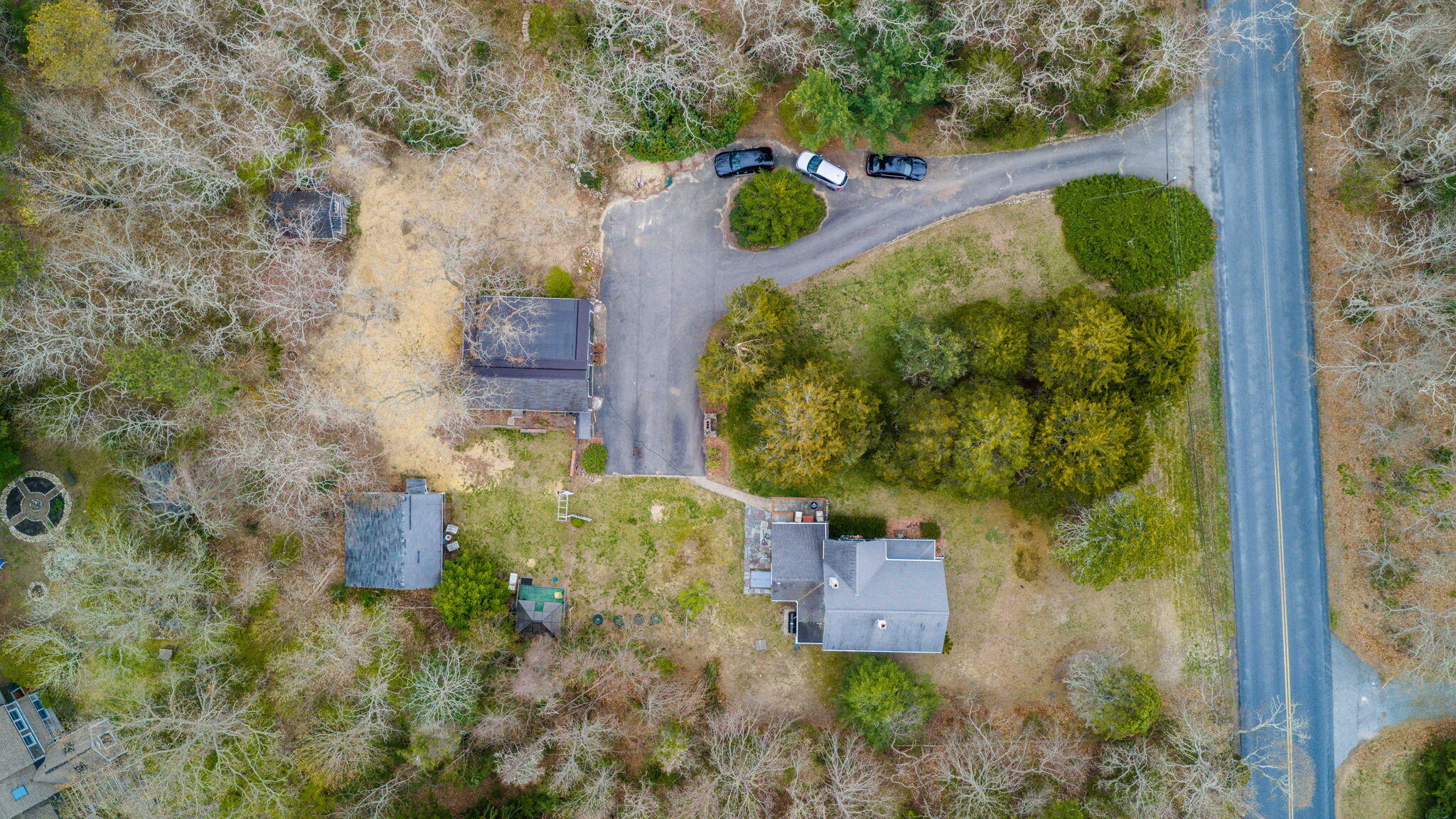 243 Old County Road East Sandwich, MA 02537 - Photo 5 of 40 38-web-or-mls-243 OLD COUNTY RD_EMPTY_03