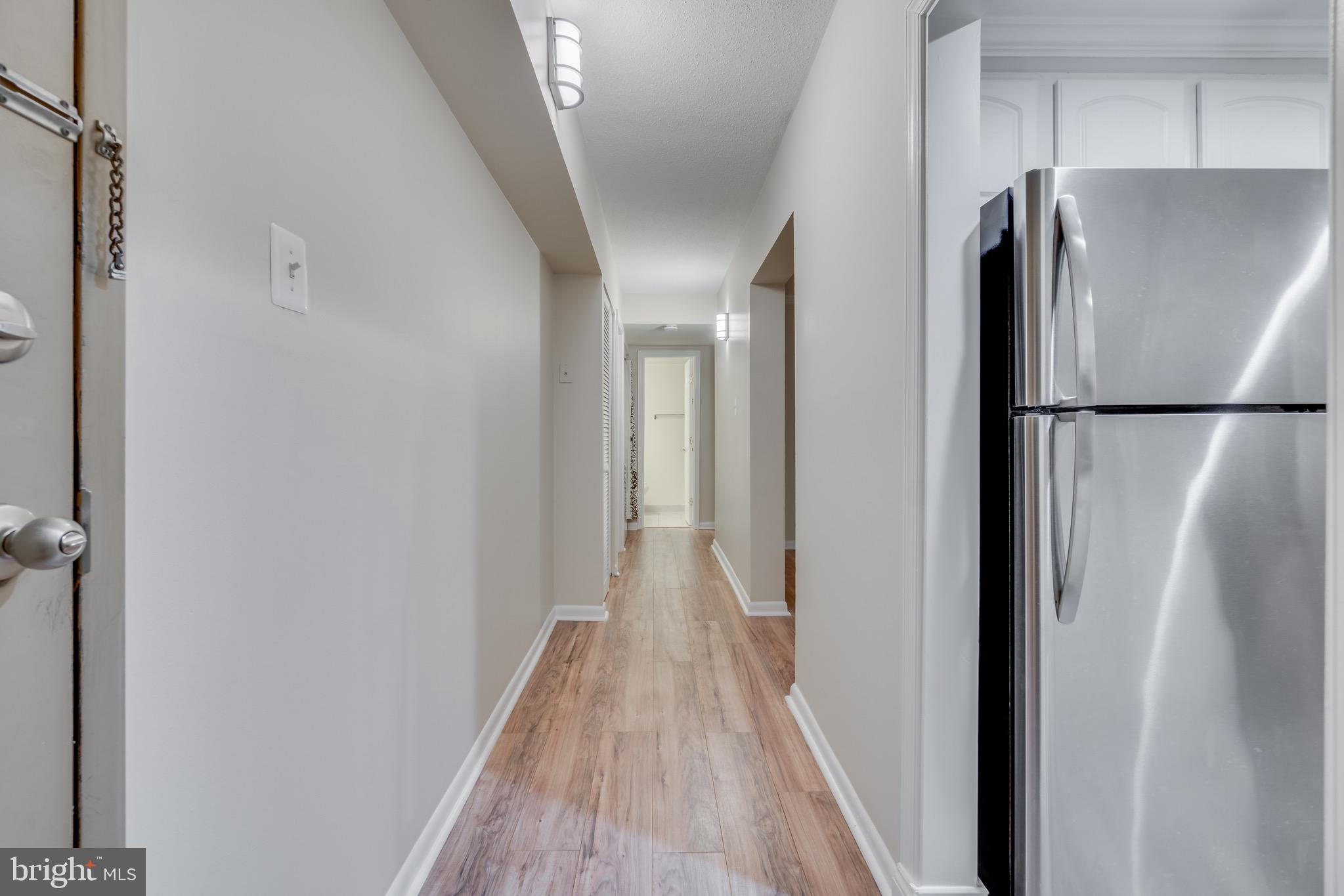 11621 Stoneview Square, Unit 1B Reston, VA 20191 - Photo 14 of 31 Gallery Image 14