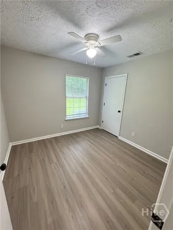 $2,095 | 426 Piercefield Drive, Richmond Hill, GA 31324