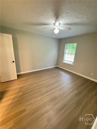 $2,095 | 426 Piercefield Drive, Richmond Hill, GA 31324