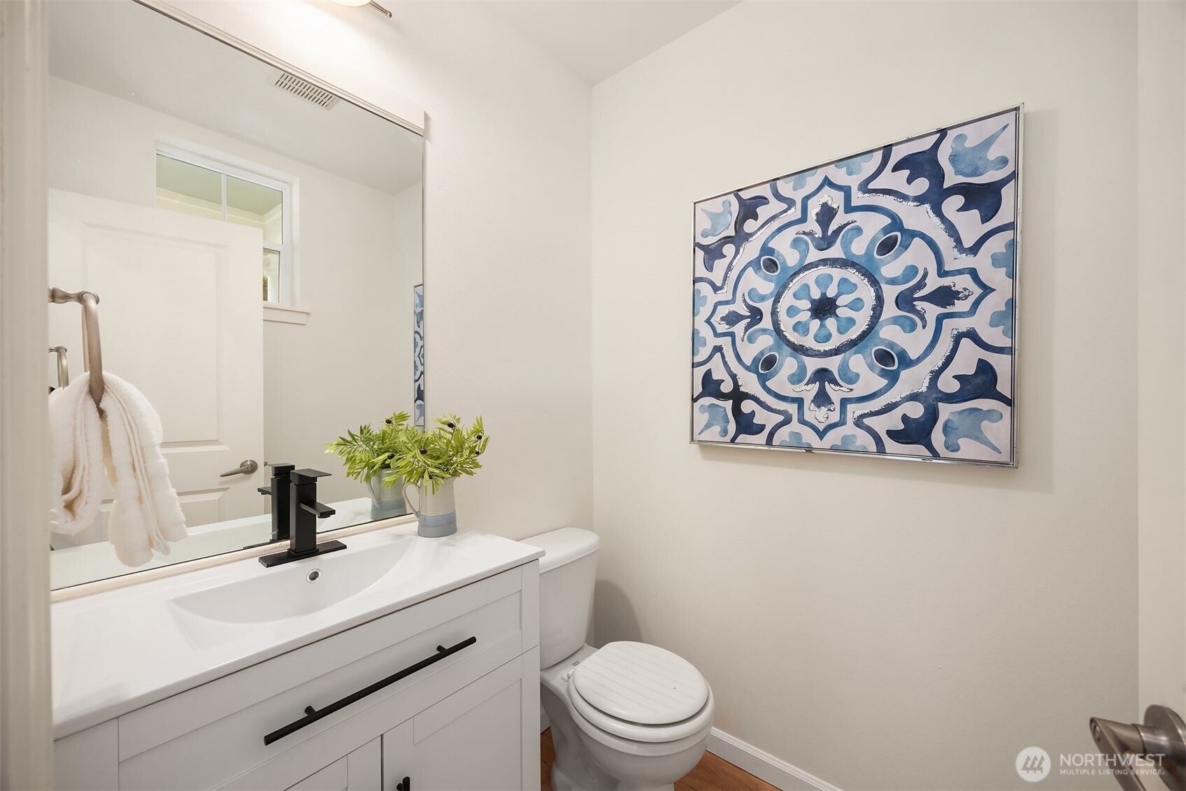 3322 239 Street Southeast Bothell, WA 98021 - Photo 5 of 40 Gallery Image 5