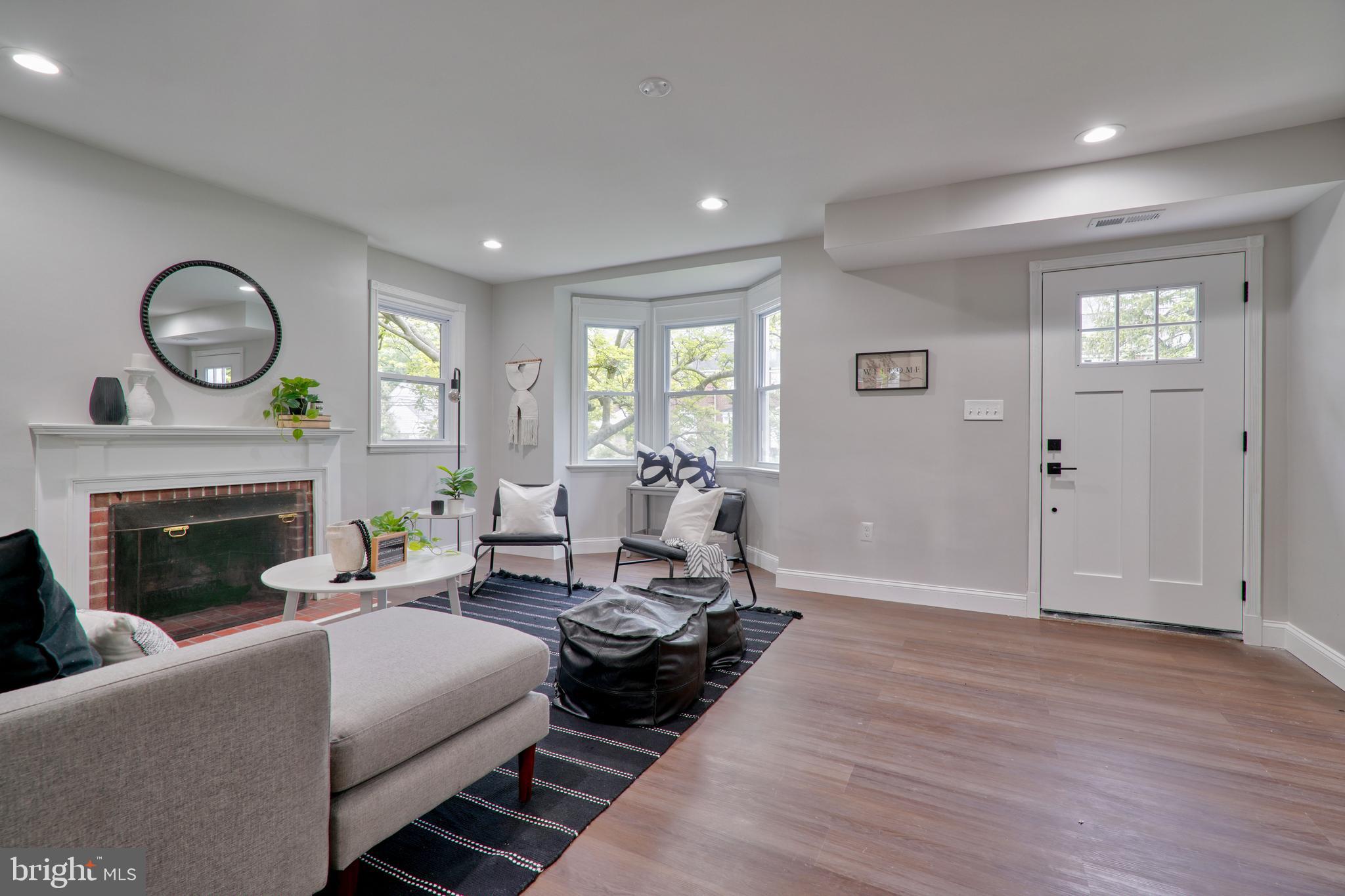 1509 Roundhill Road Baltimore, MD 21218 - Photo 3 of 35 Gallery Image 3