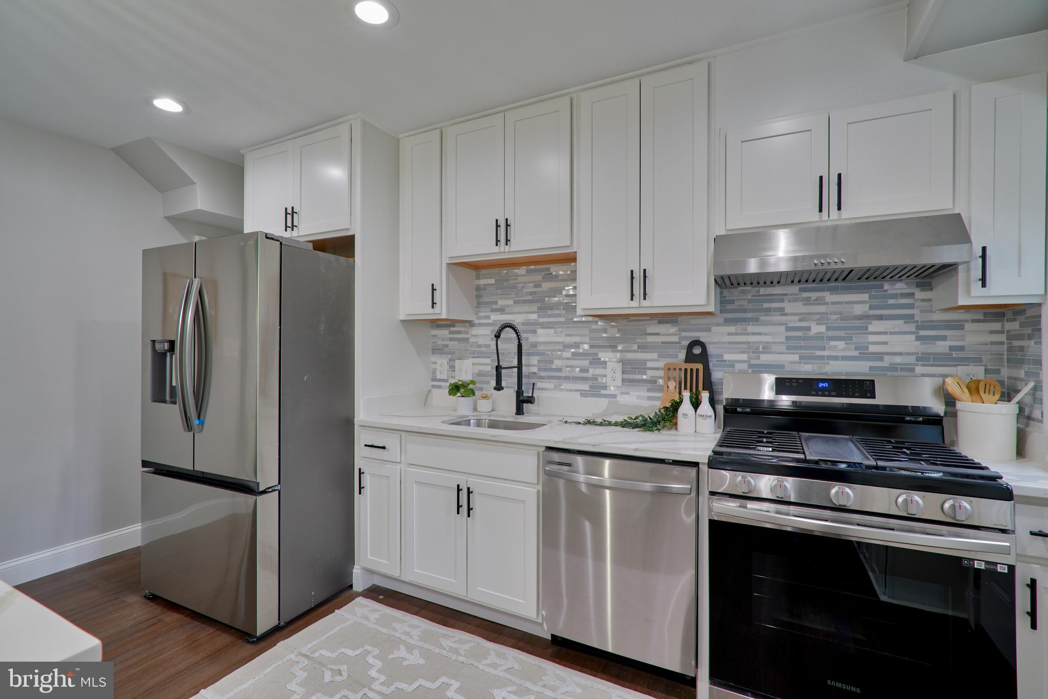 1509 Roundhill Road Baltimore, MD 21218 - Photo 9 of 35 Gallery Image 9