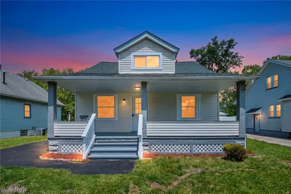 $175,000 | 15809 Raymond Street, Maple Heights, OH 44137