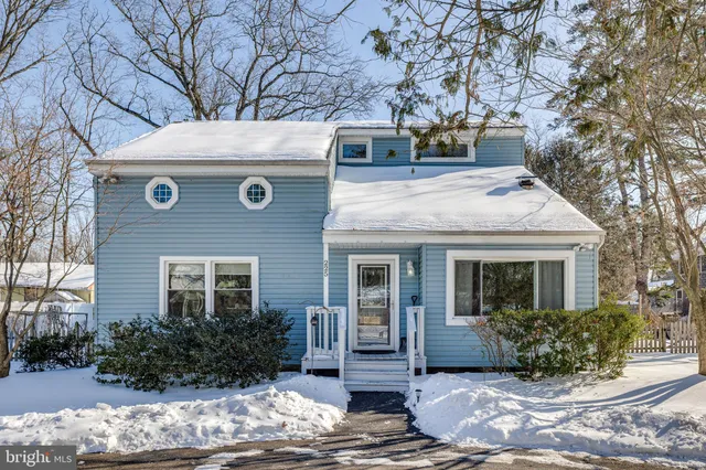 $425,000 | 225 Dobson Lane, Cherry Hill, NJ 08003