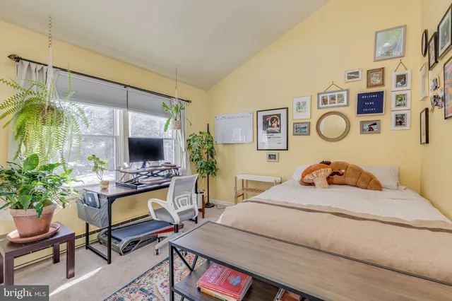 $425,000 | 225 Dobson Lane, Cherry Hill, NJ 08003