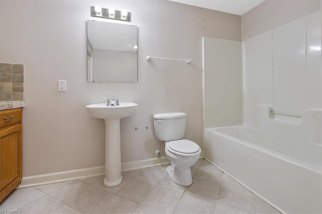935 Robert Beck Road Lexington, NC 27292 - Photo 26 of 45 Downstairs full bathroom