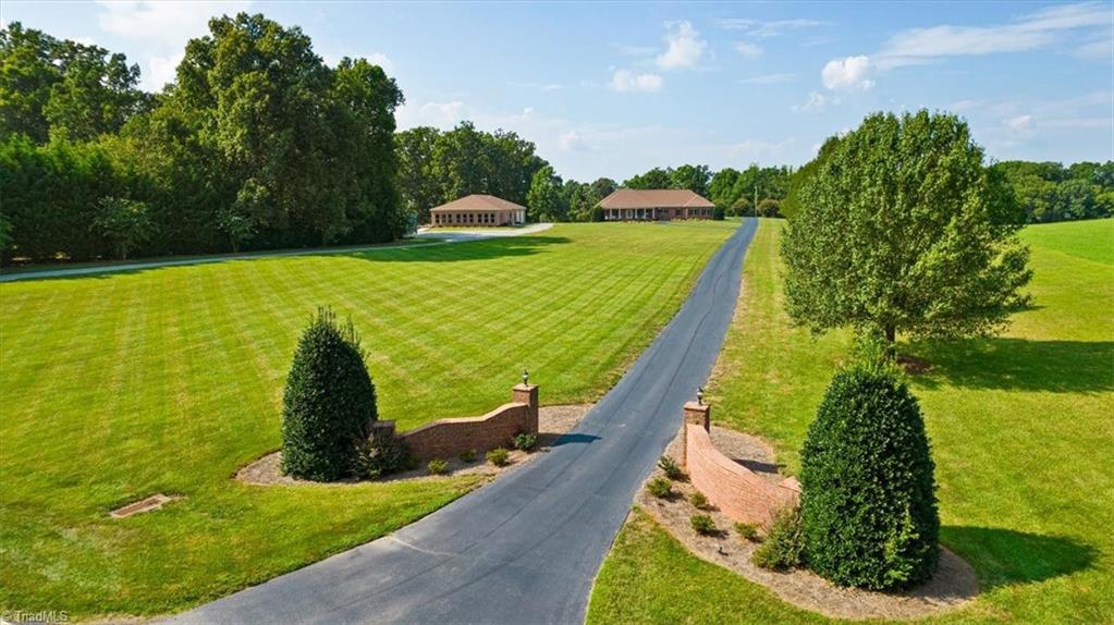 935 Robert Beck Road Lexington, NC 27292 - Photo 39 of 45 entrance with paved circle driveway
