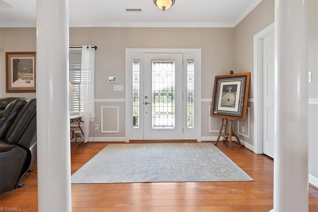 935 Robert Beck Road Lexington, NC 27292 - Photo 7 of 45 Foyer