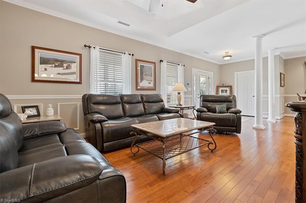 935 Robert Beck Road Lexington, NC 27292 - Photo 8 of 45 Formal living room