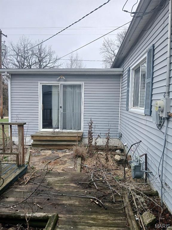 398 Dorsey Road Gillespie, IL 62033 - Photo 3 of 21