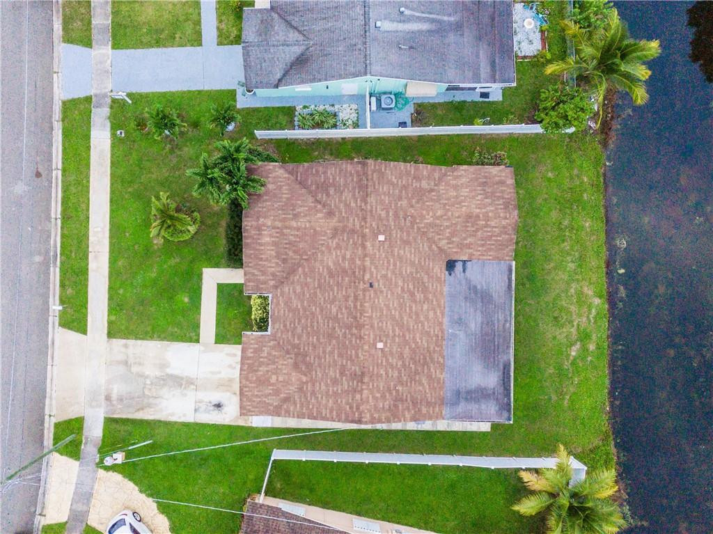 22210 Southwest 58th Avenue Boca Raton, FL 33428 - Photo 2 of 24 Photo 2