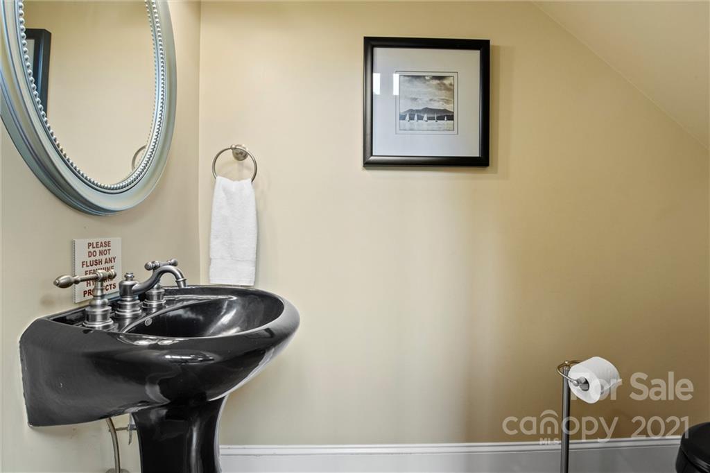 7932 Bankhead Road Denver, NC 28037 - Photo 23 of 44 Gallery Image 23