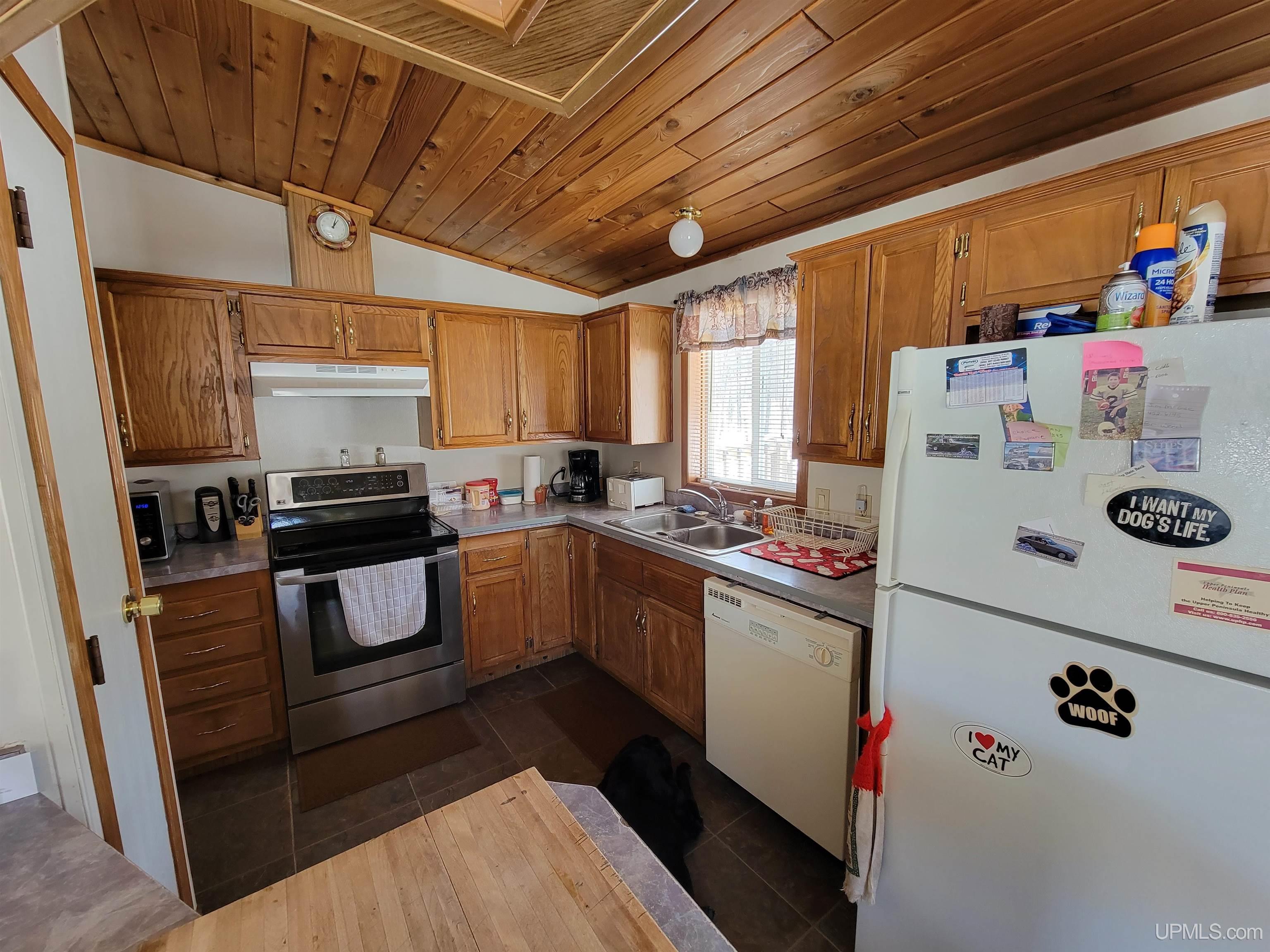 N7209 Co Road Shingleton, MI 49884 - Photo 11 of 46