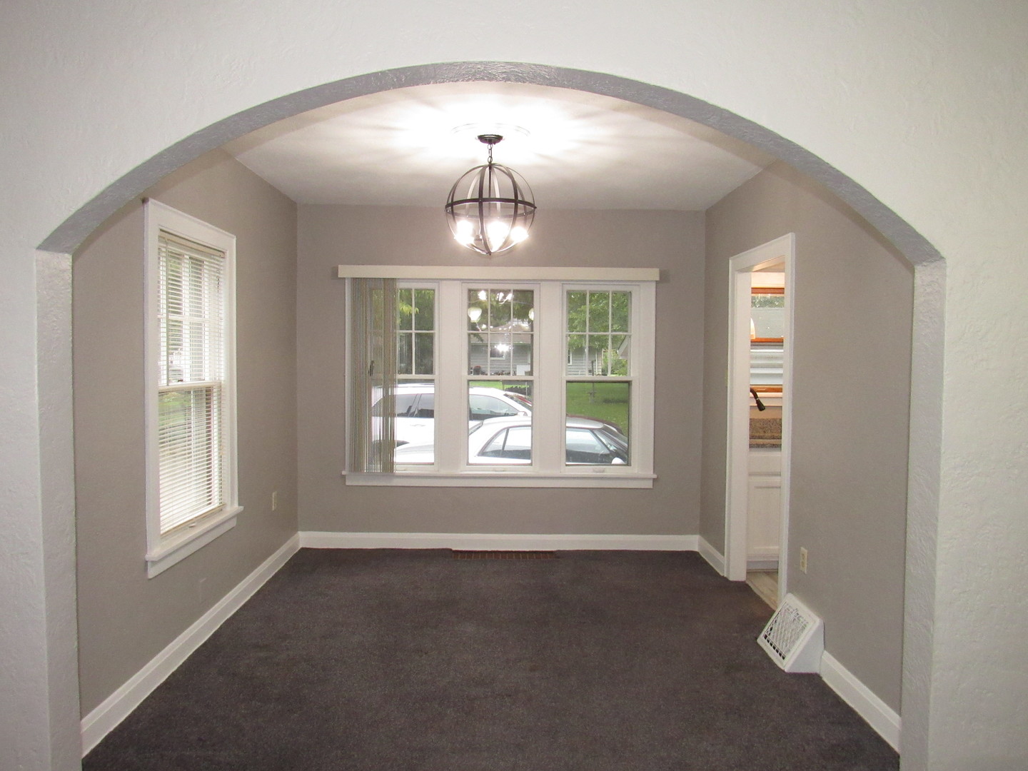 15403 Joliet Road Plainfield, IL 60544 - Photo 9 of 30 Gallery Image 9