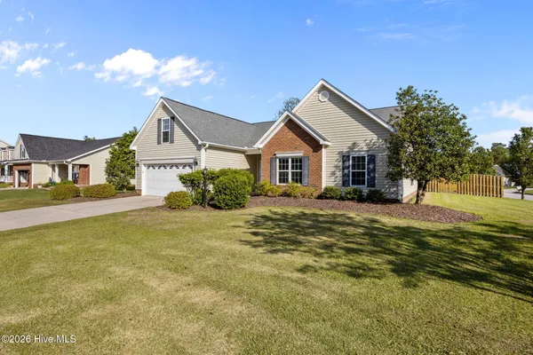 $369,000 | 102 Blackheath Drive, New Bern, NC 28560