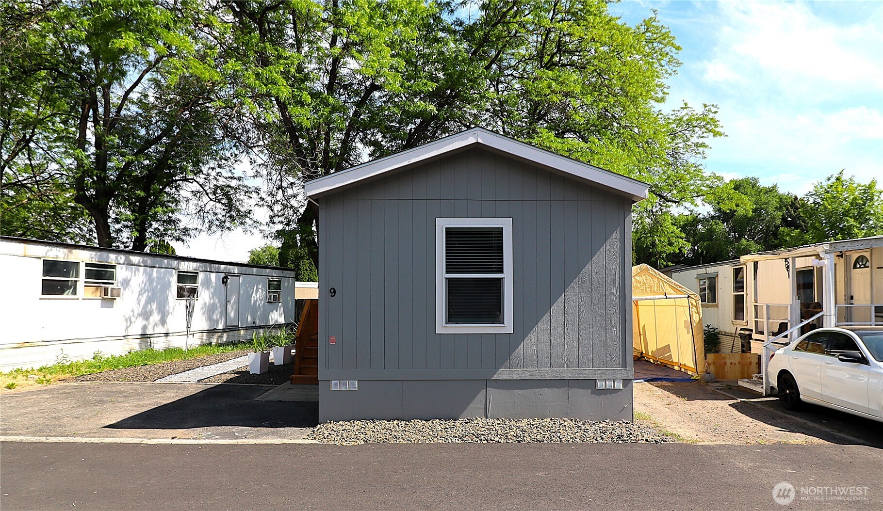 1060 North Wenas Road, Unit 9 Selah, WA 98942 - Photo 2 of 18