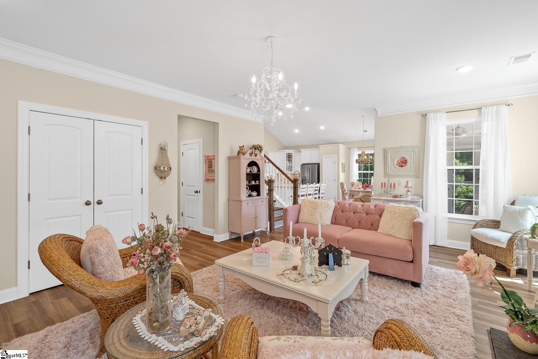 19 Arnold Mill Road Simpsonville, SC 29680 - Photo 8 of 28 Gallery Image 8