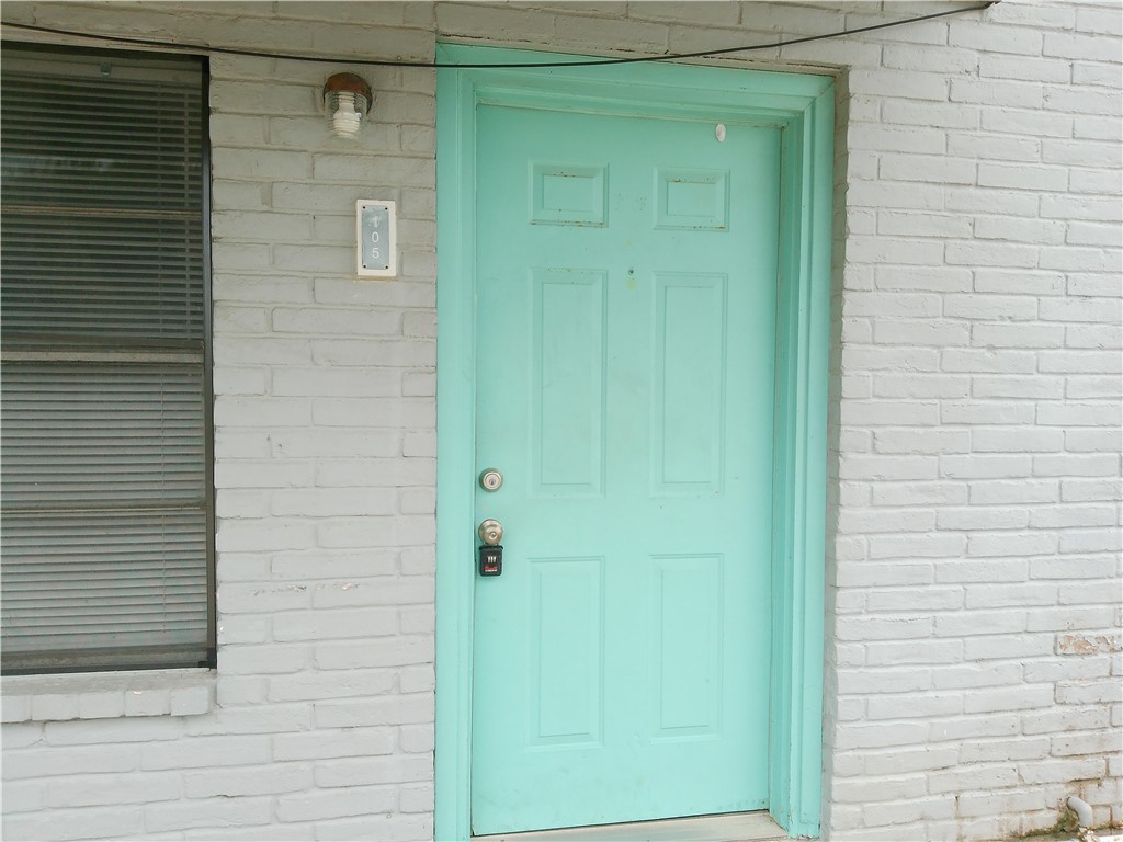 2026 Waldron Road, Unit 105 Corpus Christi, TX 78418 - Photo 1 of 10