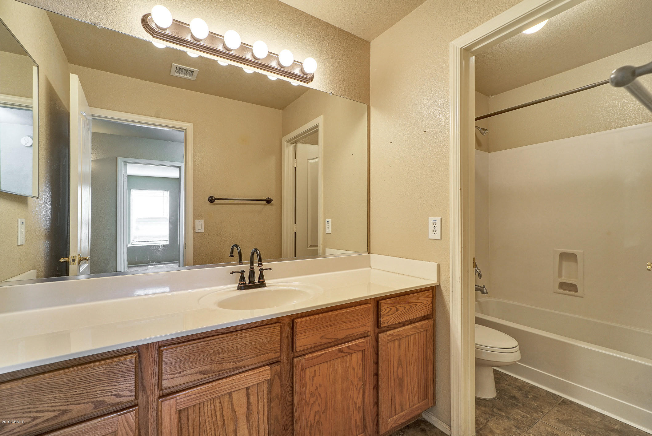 3876 East Baranca Road Gilbert, AZ 85297 - Photo 21 of 43 122-Bathroom