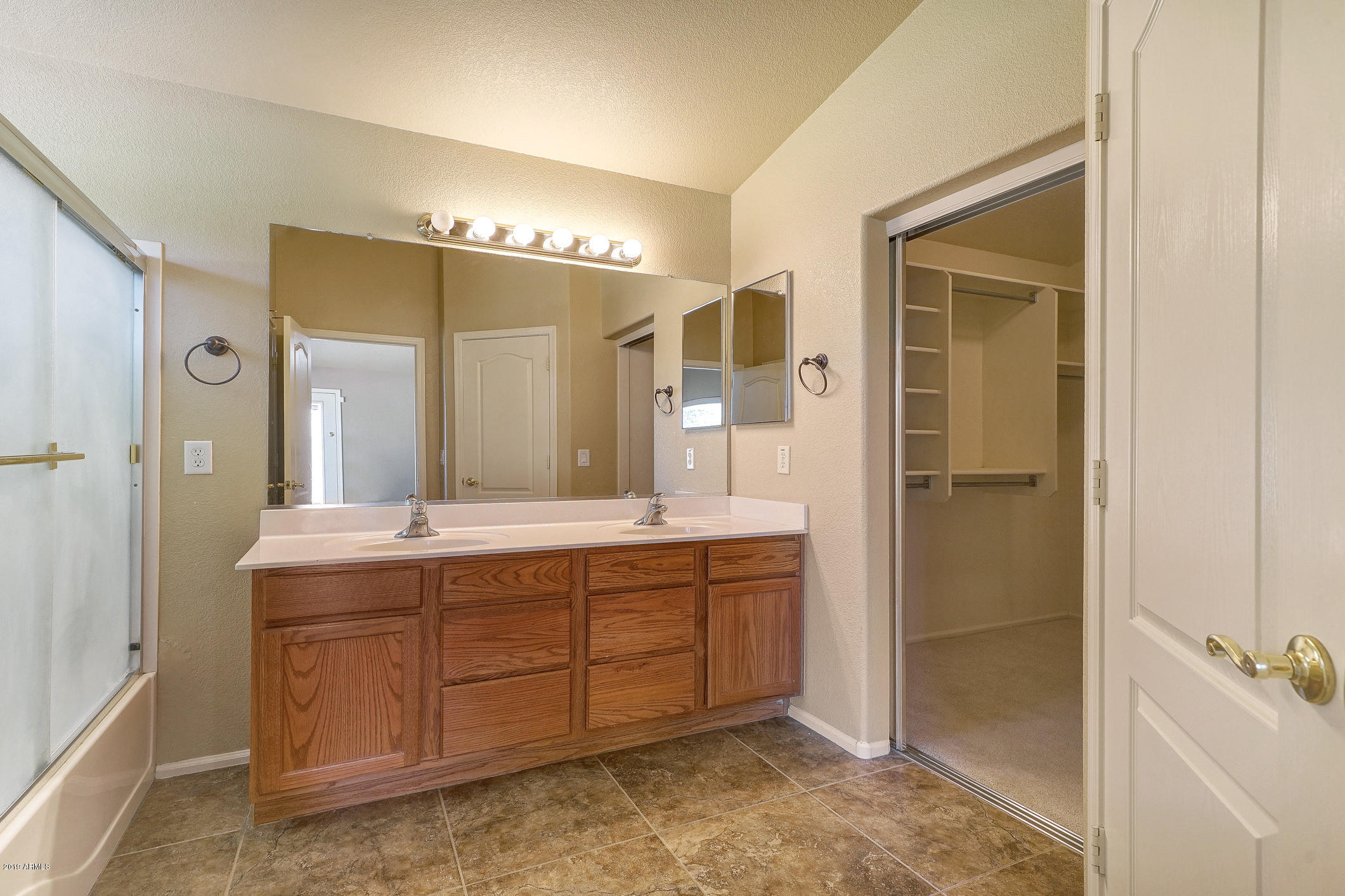 3876 East Baranca Road Gilbert, AZ 85297 - Photo 26 of 43 126-MasterBath_1