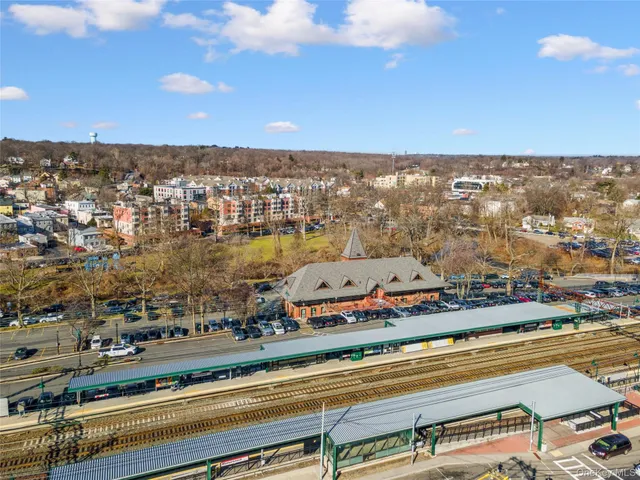 a view of a terrace sink and a fire pit
