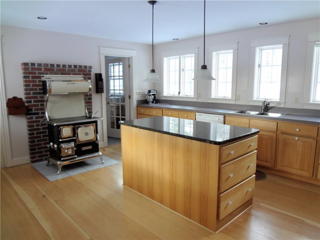 250 Chicopee Road Buxton, ME 04093 - Photo 4 of 35 Photo