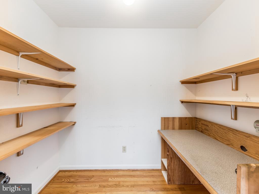 713 Gold Valley Road Locust Grove, VA 22508 - Photo 9 of 45 Hidden office or storage