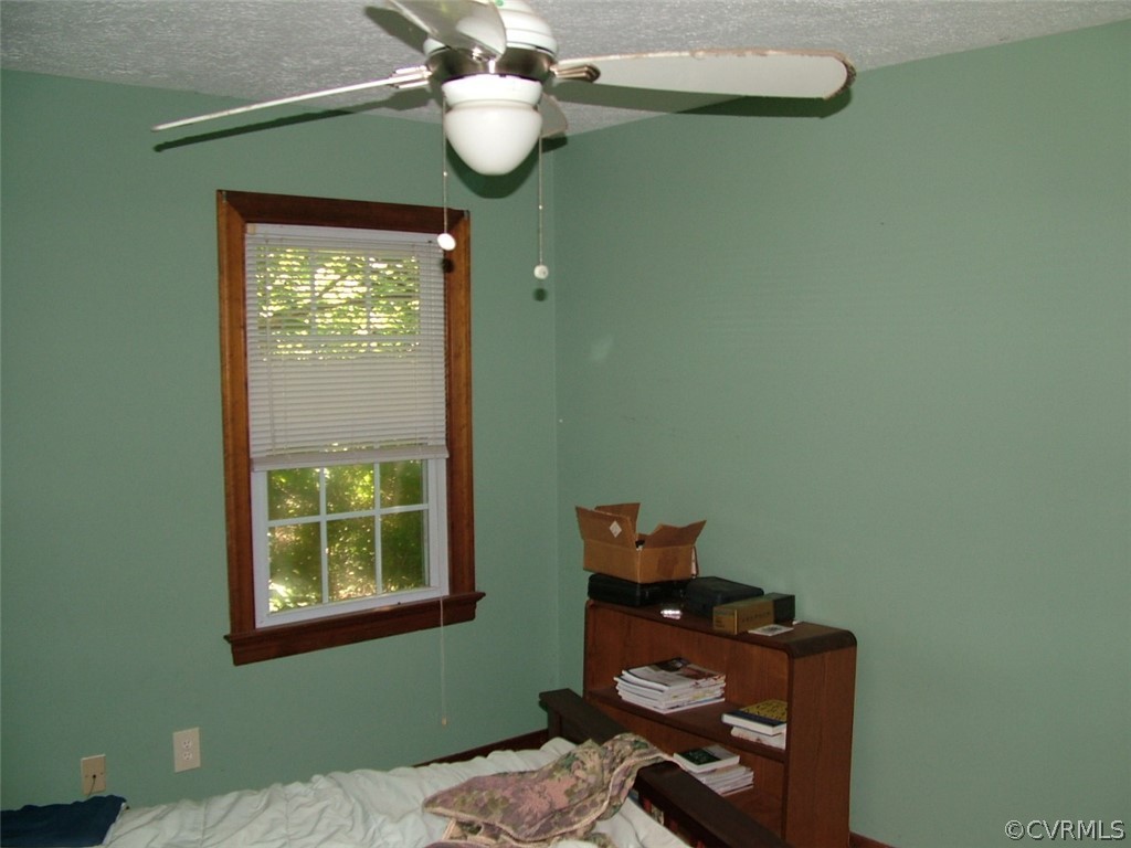7401 Narrowridge Road Henrico, VA 23231 - Photo 17 of 23 Gallery Image 17