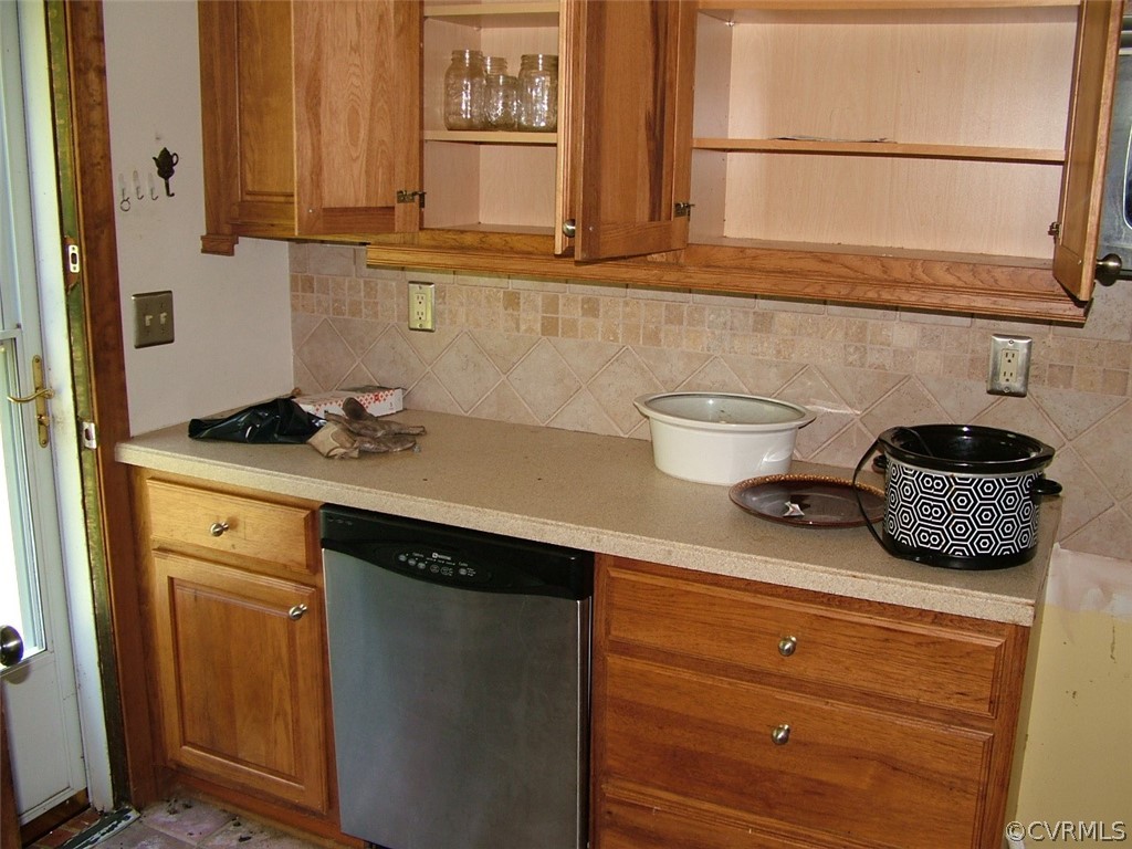 7401 Narrowridge Road Henrico, VA 23231 - Photo 8 of 23 Gallery Image 8