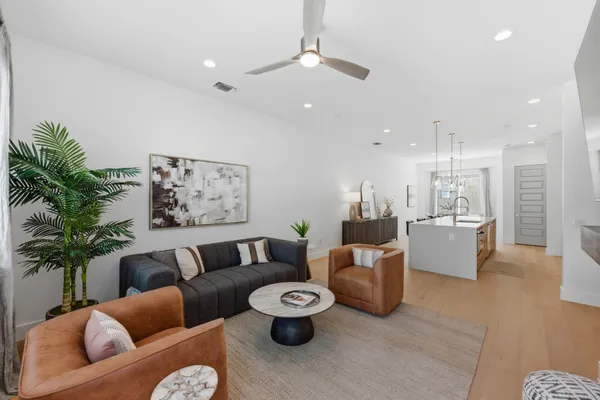 $875,000 | 3905 Emory Peak Pass, Austin, TX 78731