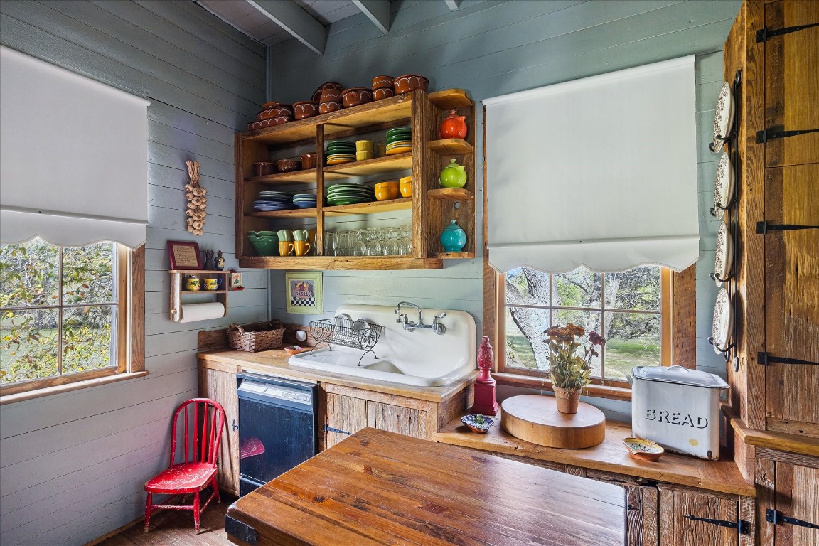 207 Bauer Rummel Round Top, TX 78954 - Photo 16 of 23