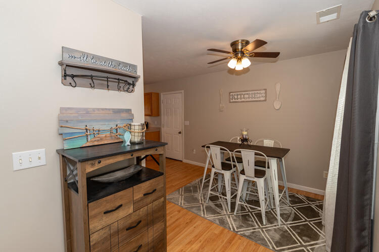7979 Forest Beach Road Watervliet, MI 49098 - Photo 2 of 45 7979 Forest Beach Rd Dining room