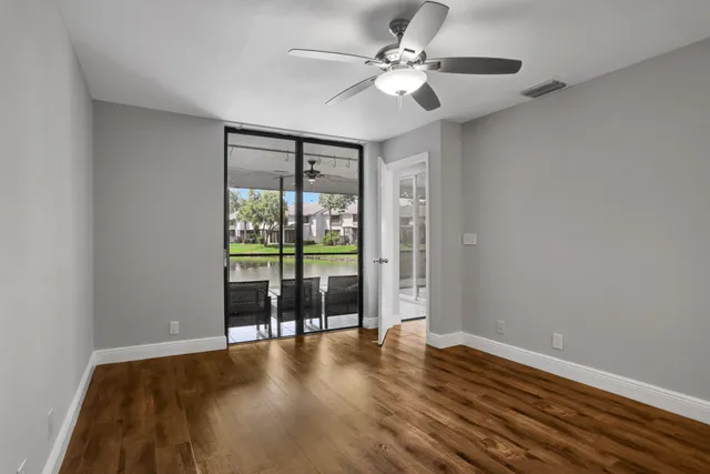 $320,000 | 4771 Northwest 22nd Street, Unit 42121, Pompano Beach, FL 33063