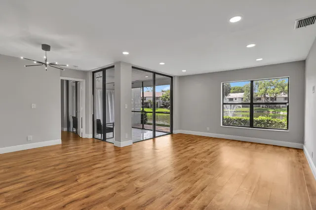 $320,000 | 4771 Northwest 22nd Street, Unit 42121, Pompano Beach, FL 33063