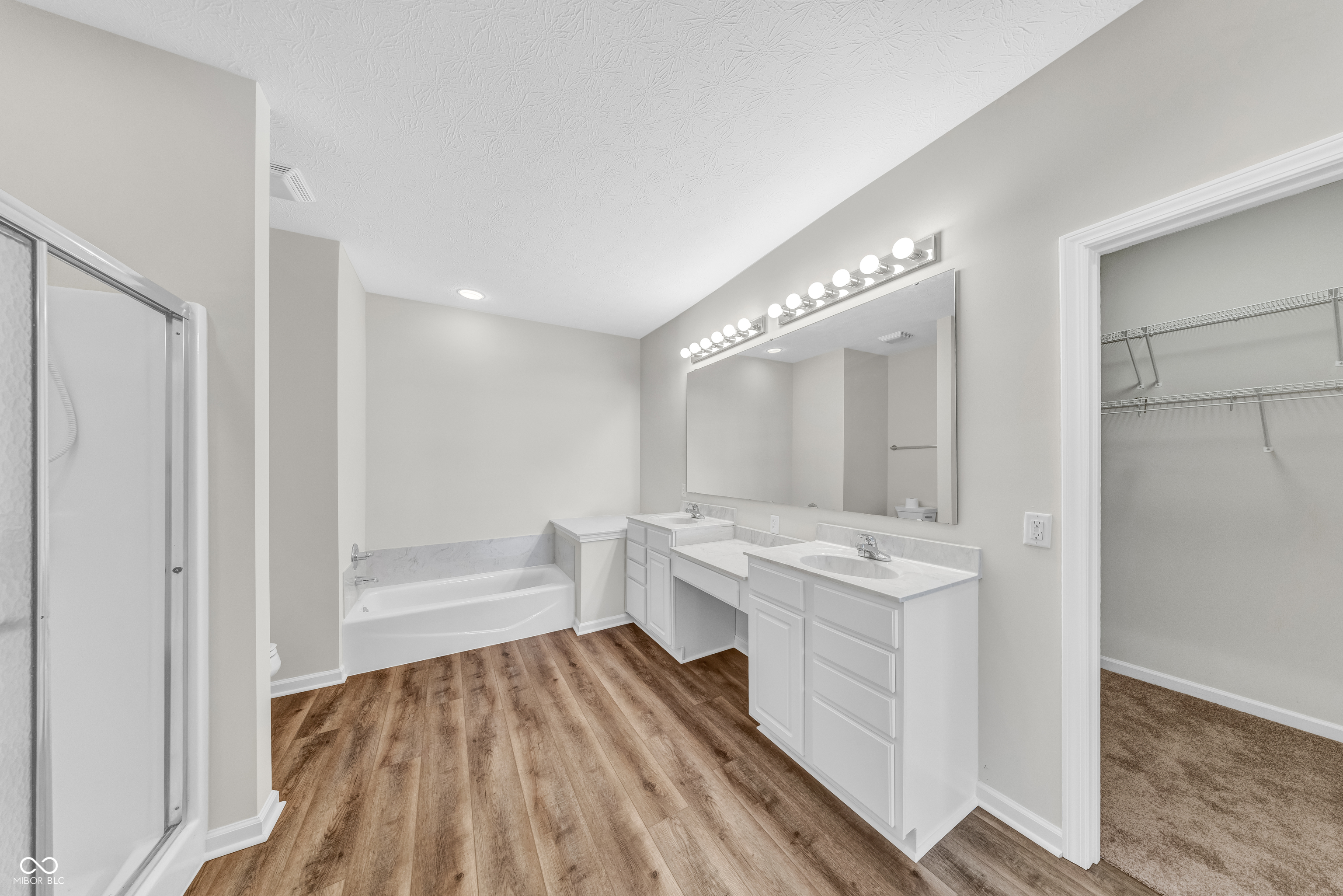 6605 Avila Way Fishers, IN 46038 - Photo 11 of 15