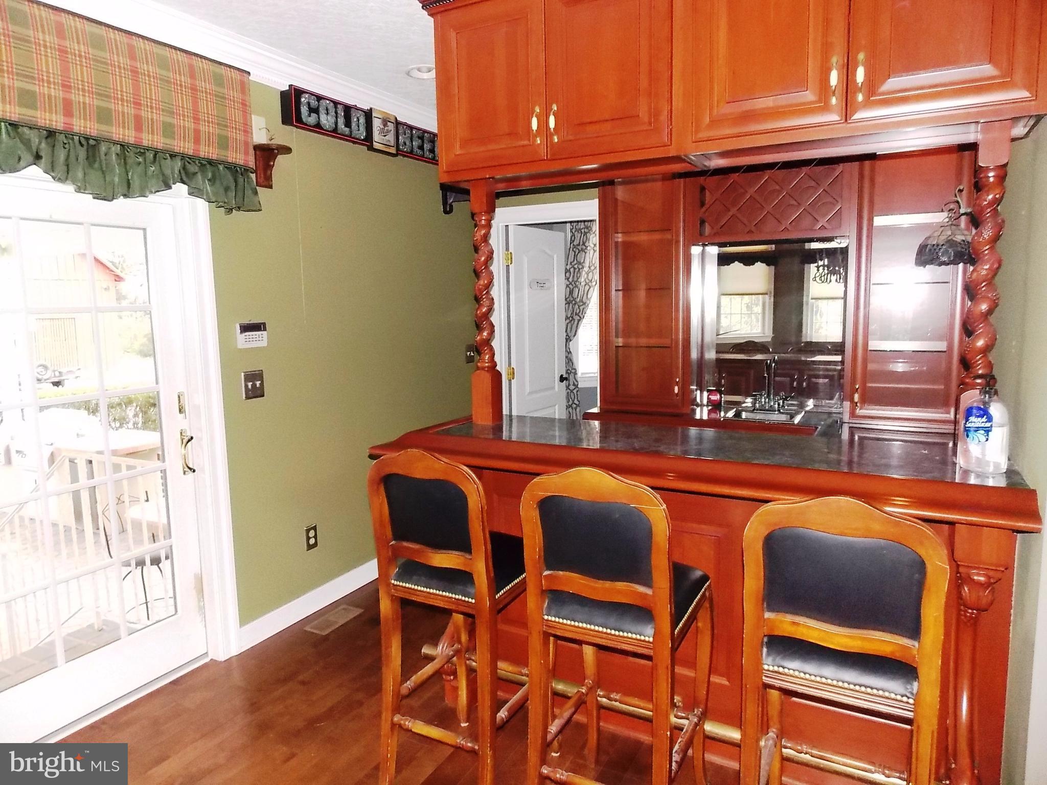 11409 Raphel Road Upper Falls, MD 21156 - Photo 12 of 30 Family Room