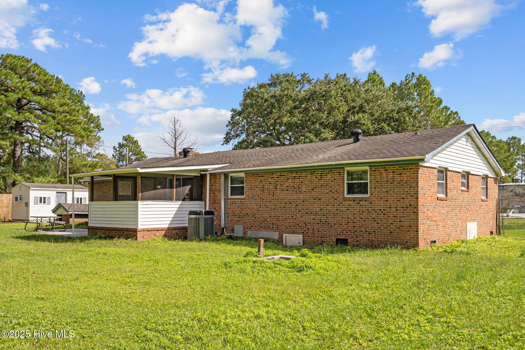 187 Old Folkstone Road Holly Ridge, NC 28445 - Photo 41 of 60 12-web-or-mls-07