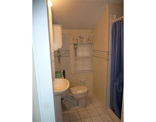 31 Tennyson Road Reading, MA 01867 - Photo 5 of 8 Gallery Image 5