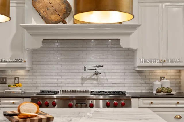 $9,595,000 | 11 Headwaters Road, Bluffton, SC 29910