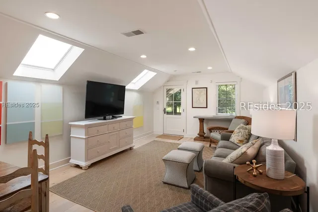 $9,595,000 | 11 Headwaters Road, Bluffton, SC 29910