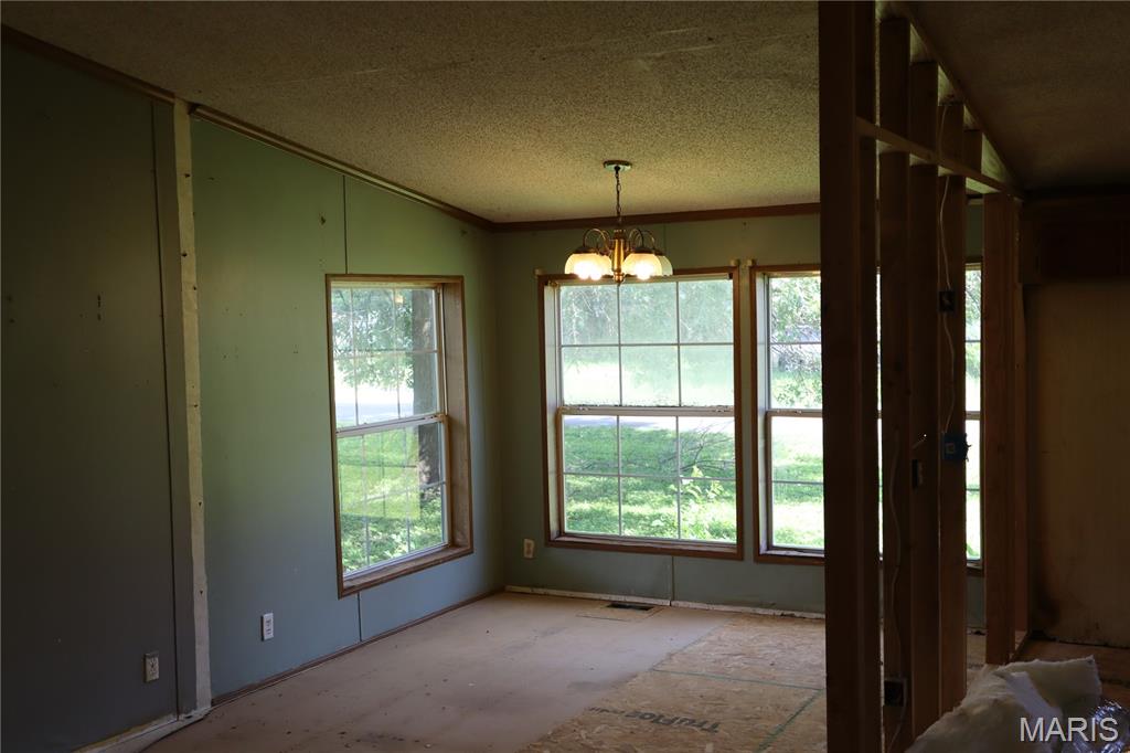 504 Hinton Street Kane, IL 62054 - Photo 10 of 35 Gallery Image 10
