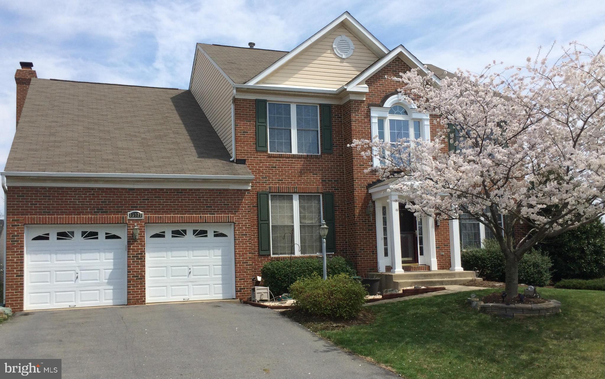 13927 Falconcrest Road Germantown, MD 20874 - Photo 1 of 29 Exterior (Front)