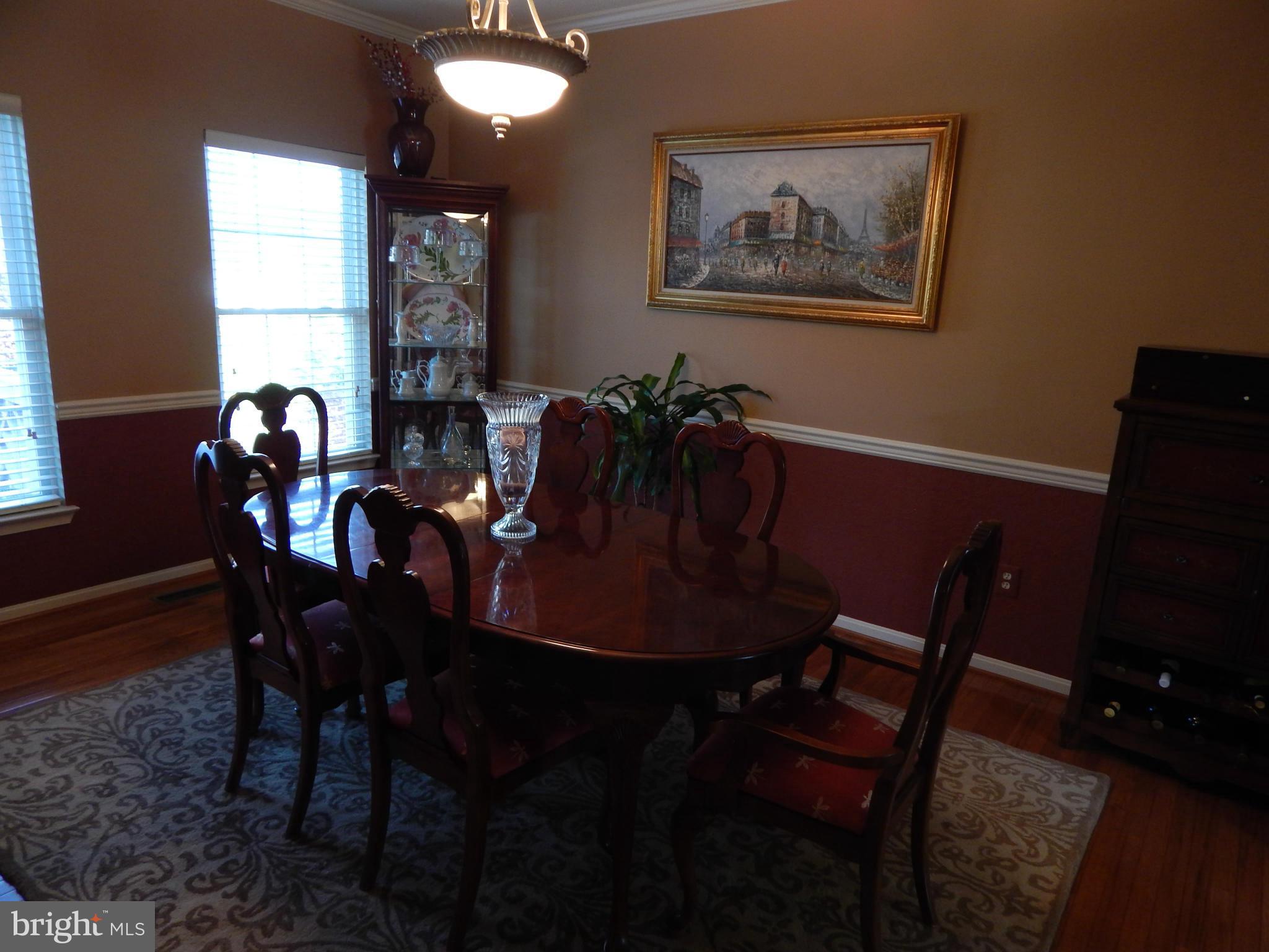13927 Falconcrest Road Germantown, MD 20874 - Photo 14 of 29 Dining Room