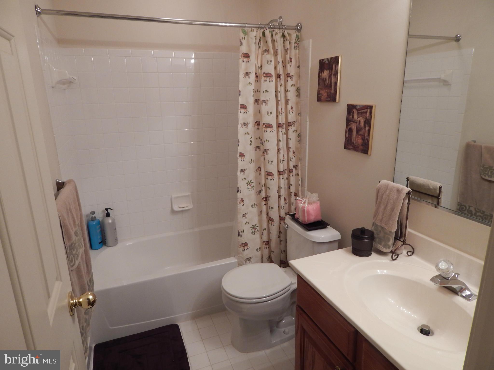 13927 Falconcrest Road Germantown, MD 20874 - Photo 26 of 29 Bath