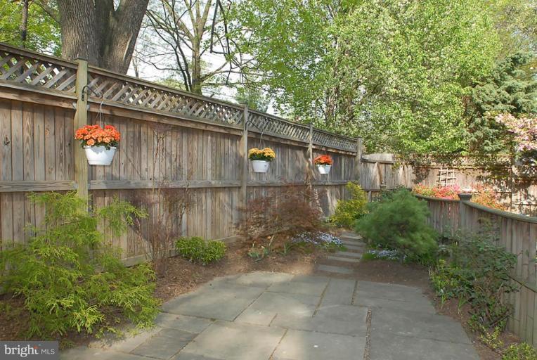 5361 Broad Branch Road Northwest Washington, DC 20015 - Photo 21 of 24 Patio
