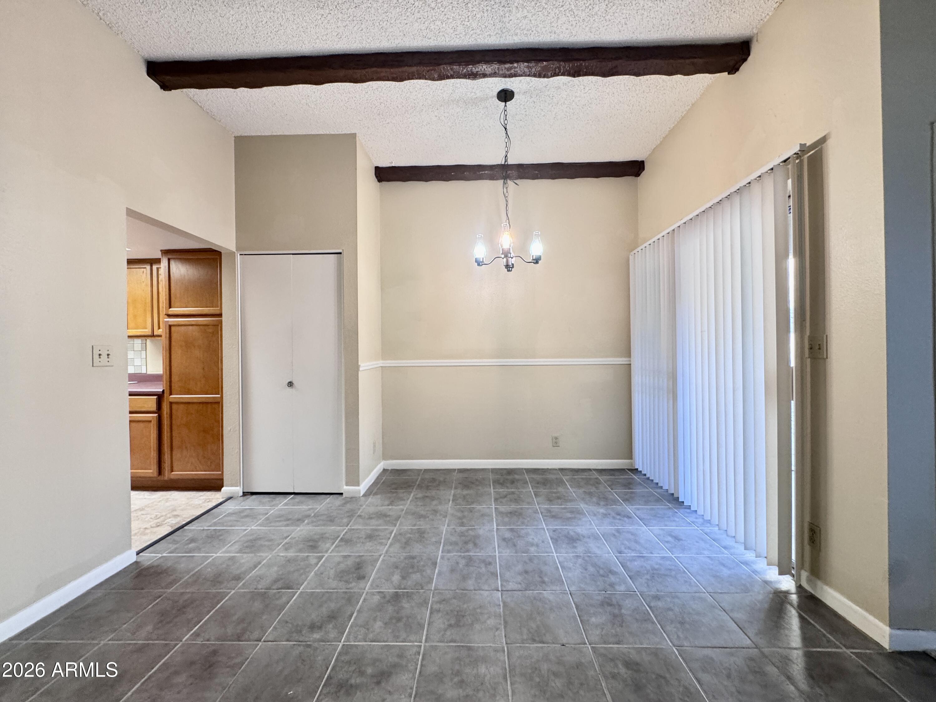 606 South Evergreen Road Tempe, AZ 85288 - Photo 3 of 17 IMG_3689